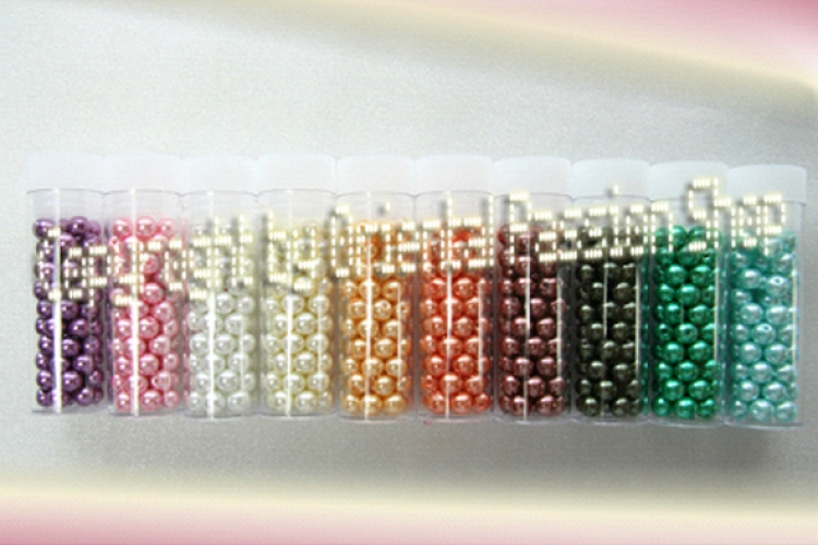 Beads approx. 5 mm, olive